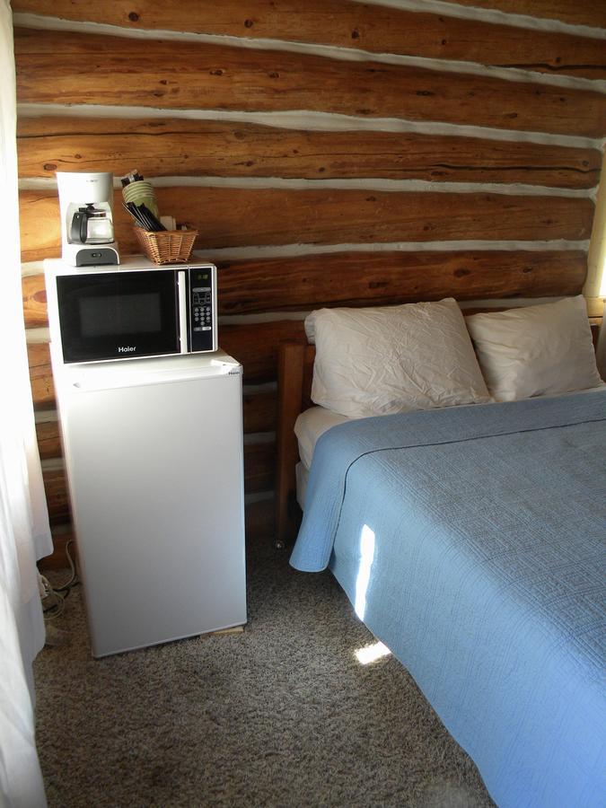 Trail Shop Inn Wapiti Dış mekan fotoğraf