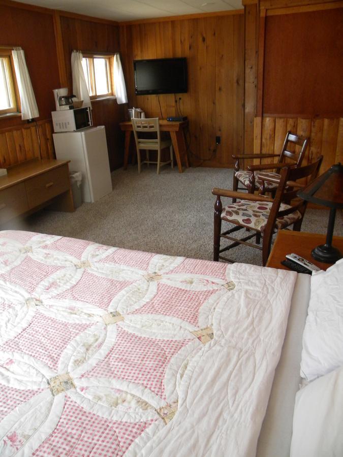 Trail Shop Inn Wapiti Dış mekan fotoğraf